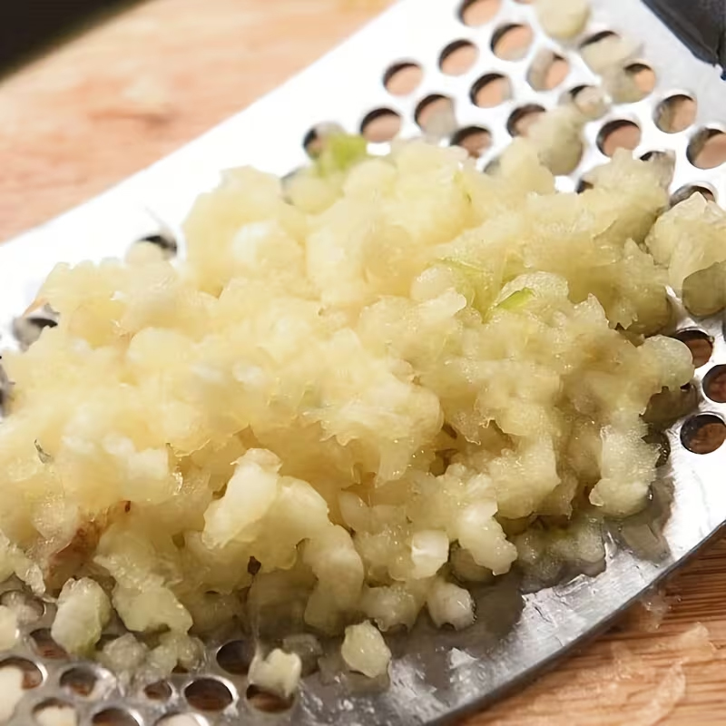 Rozgniatacz do czosnku, praska – Kitchen Gadgets Garlic recenzja i cena