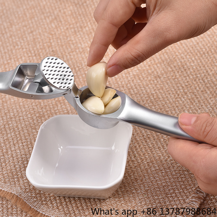 Praska do czosnku ze stopu cyn – Kitchen Gadgets Garlic recenzja i cena