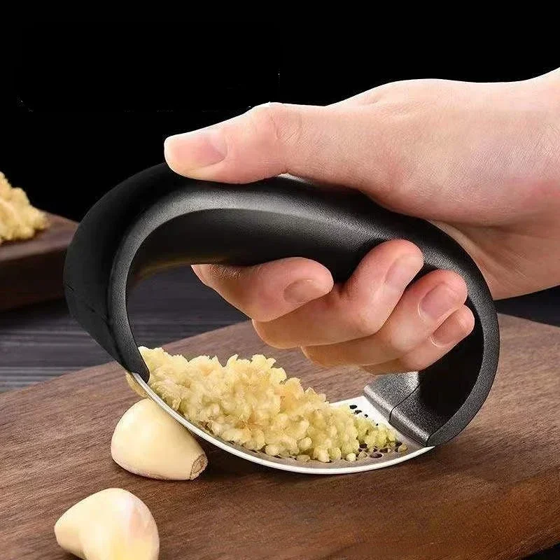 Wytrzymały ręczny rozdrabniacz – Kitchen Gadgets Garlic recenzja i cena